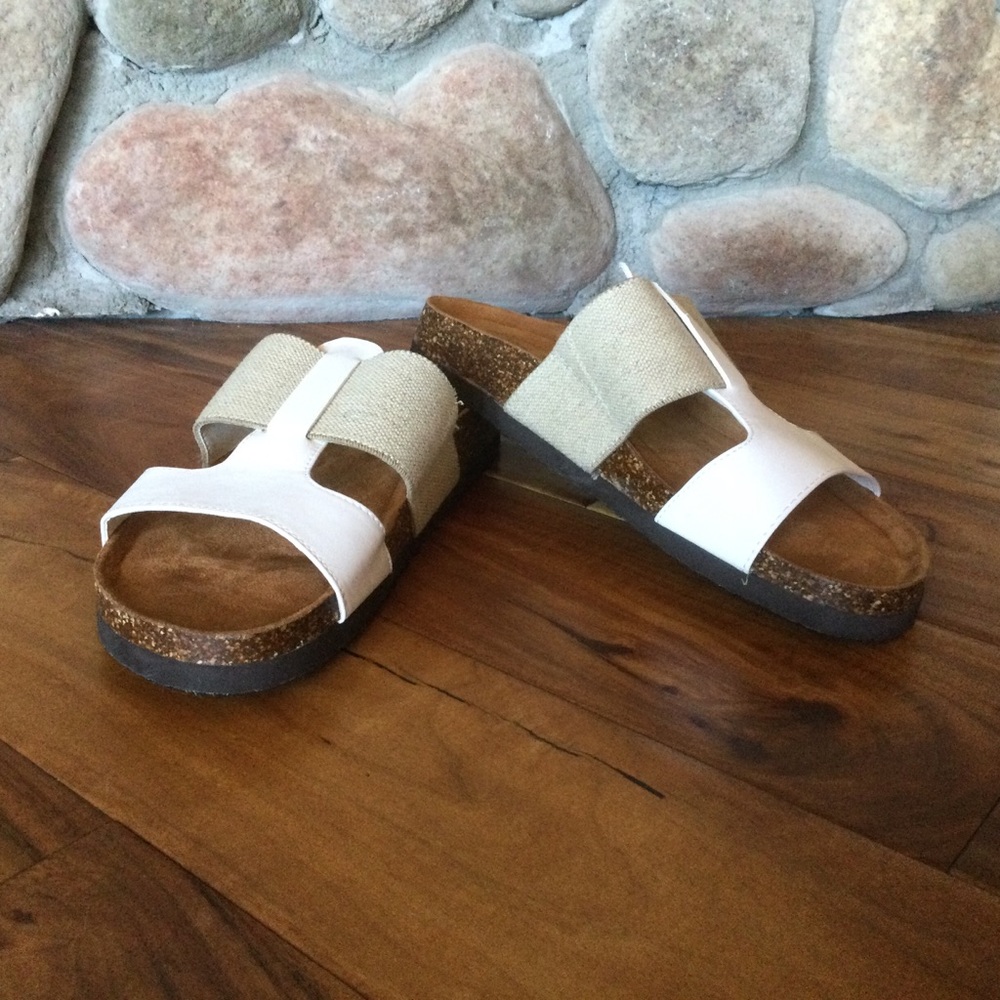 ✔️Axxiom Salsa Sandals Size 7.5